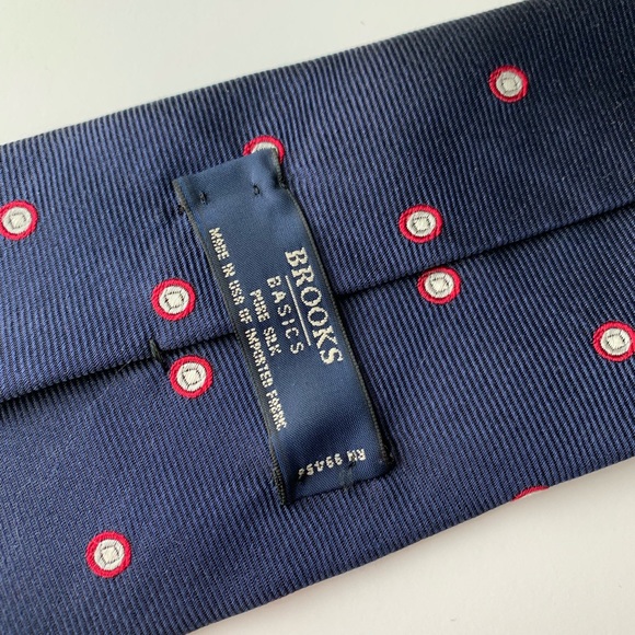 Brooks Brothers Basics neck tie - Picture 2 of 4